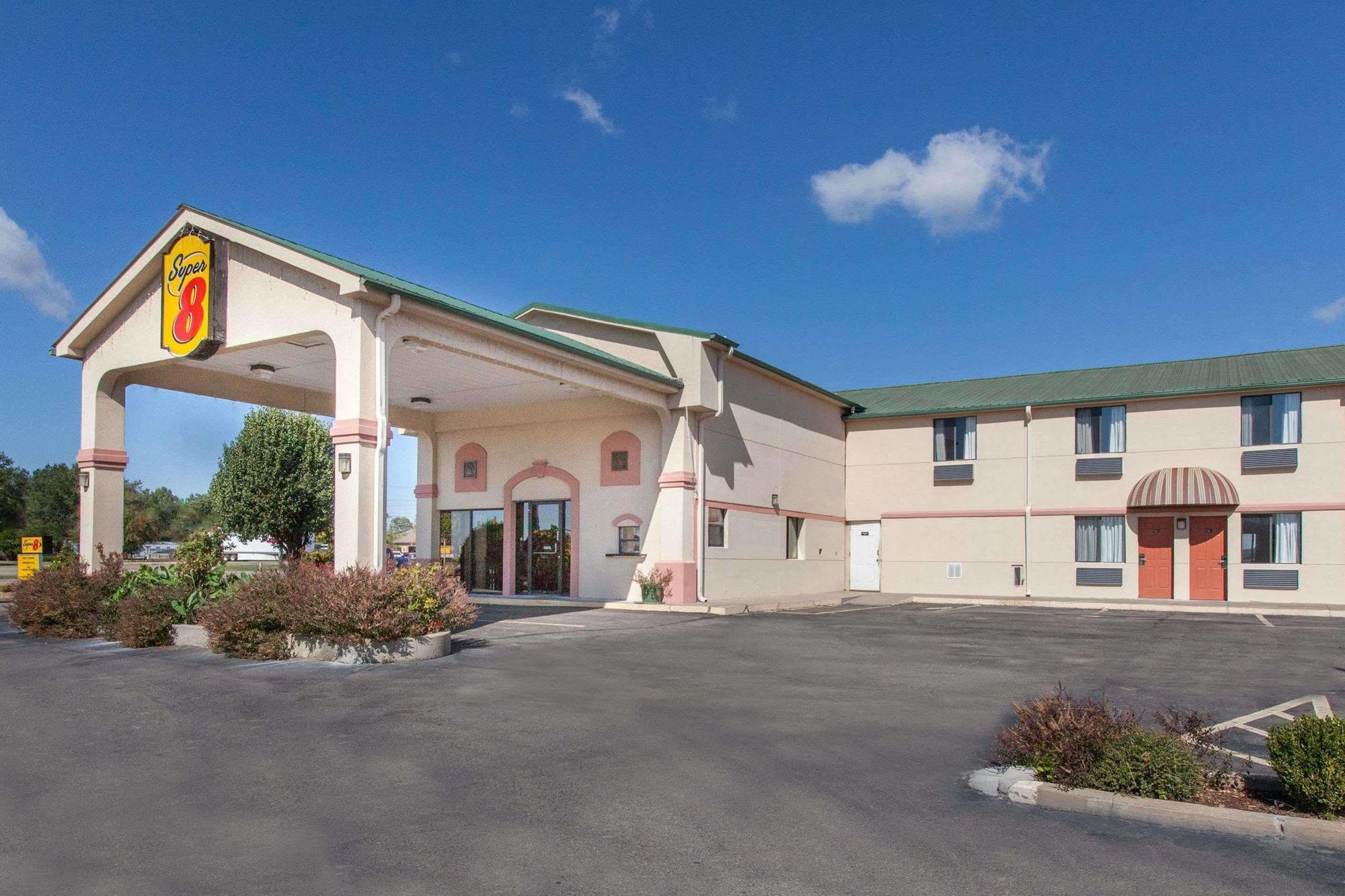 Super 8 By Wyndham Sallisaw Exteriér fotografie